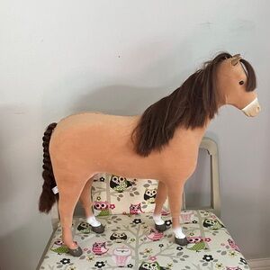 American Girl Doll horse Chestnut